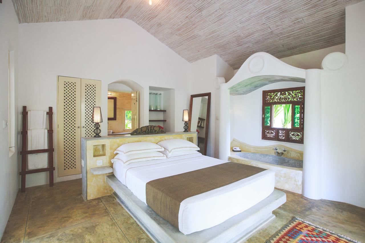 Karmel Villa Thalduwa Island - Five Bedroom Luxury Villa With Private Pool Ahangama Zewnętrze zdjęcie